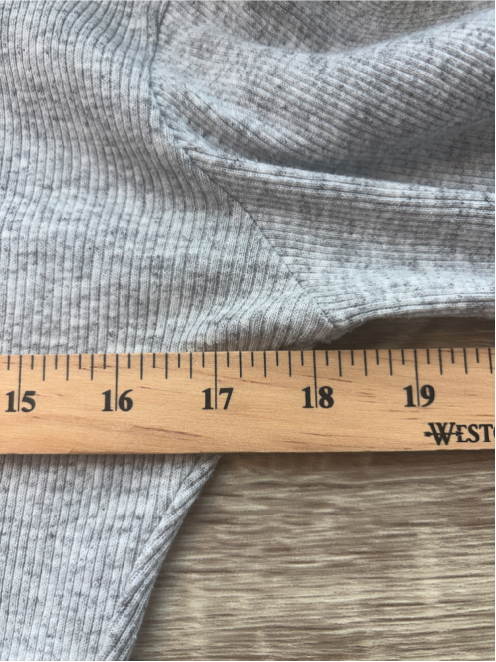 Vintage Y2K Disney Winnie The Pooh Long Sleeve Ribbed Tee Small Grey Red - Picture 5 of 7
